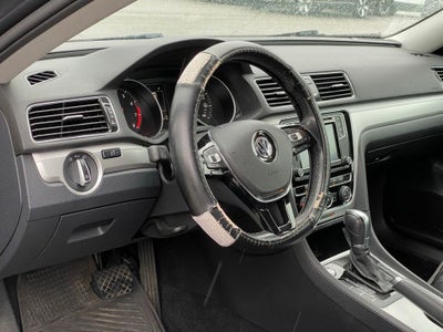 2019 Volkswagen Passat 2.0T Wolfsburg