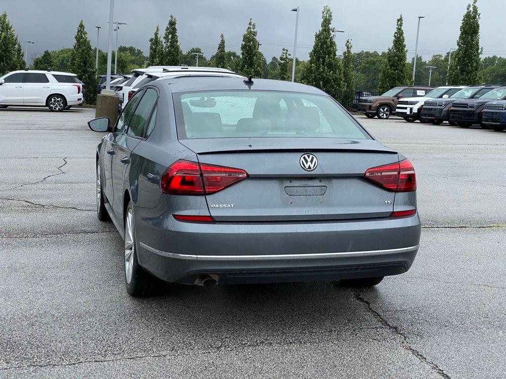 2019 Volkswagen Passat 2.0T Wolfsburg