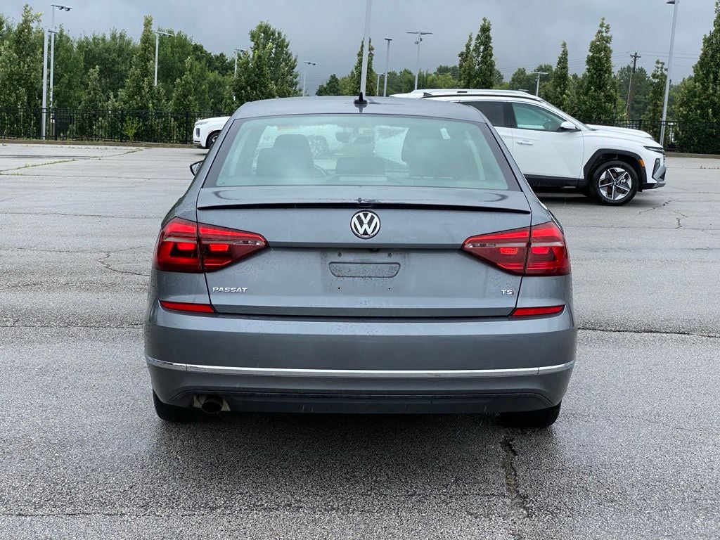 2019 Volkswagen Passat 2.0T Wolfsburg