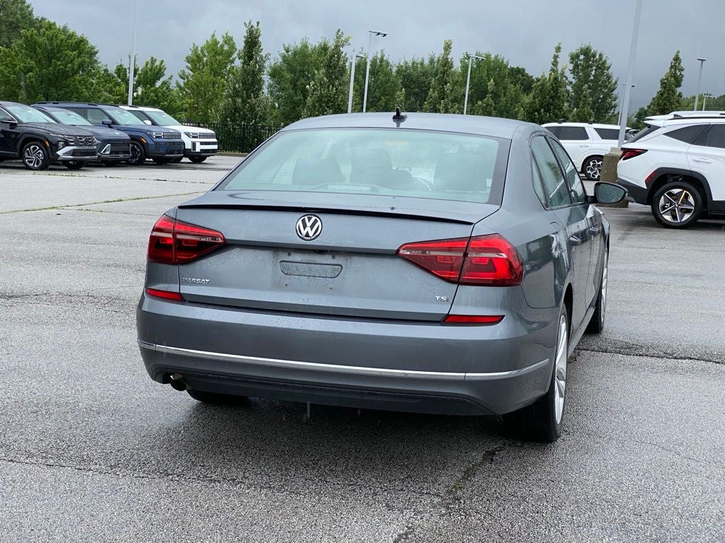 2019 Volkswagen Passat 2.0T Wolfsburg