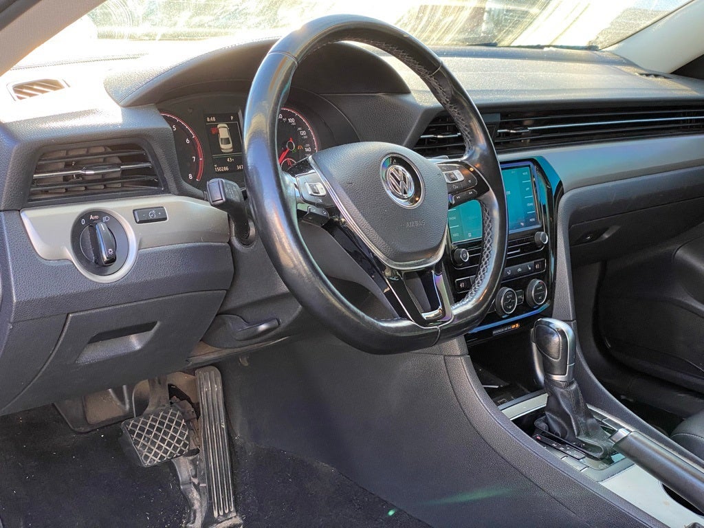 2020 Volkswagen Passat 2.0T SE