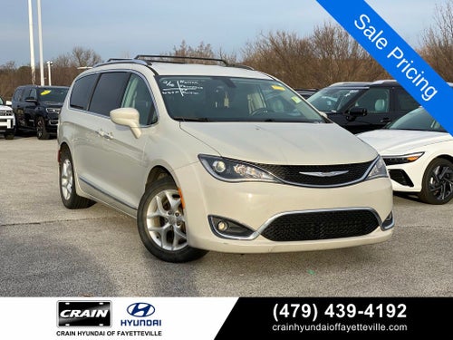 2017 Chrysler Pacifica Touring L Plus