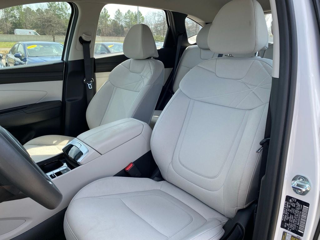 2025 Hyundai TUCSON SE