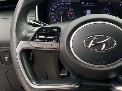 2022 Hyundai TUCSON SE