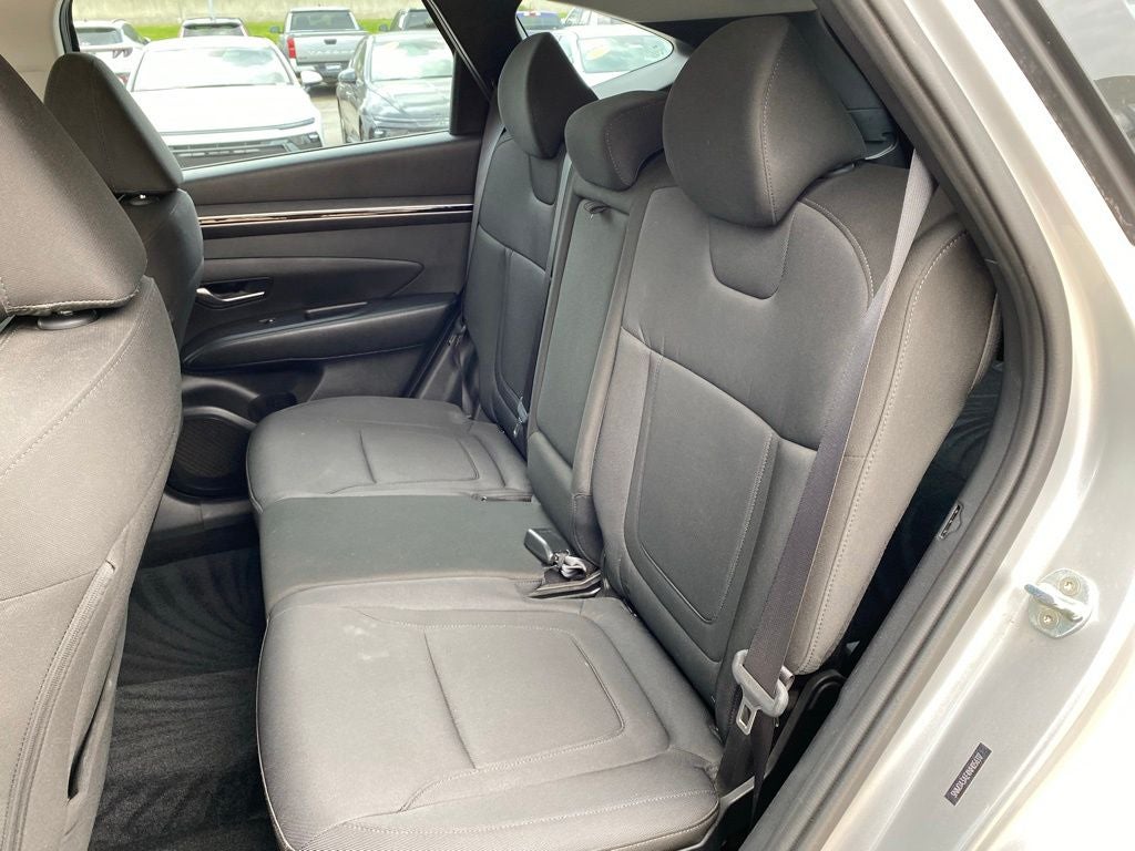 2022 Hyundai TUCSON SE