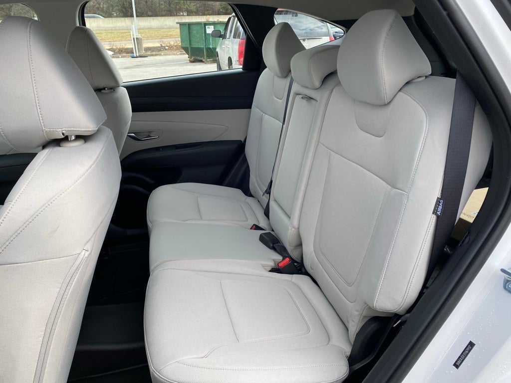 2026 Hyundai TUCSON SE FWD