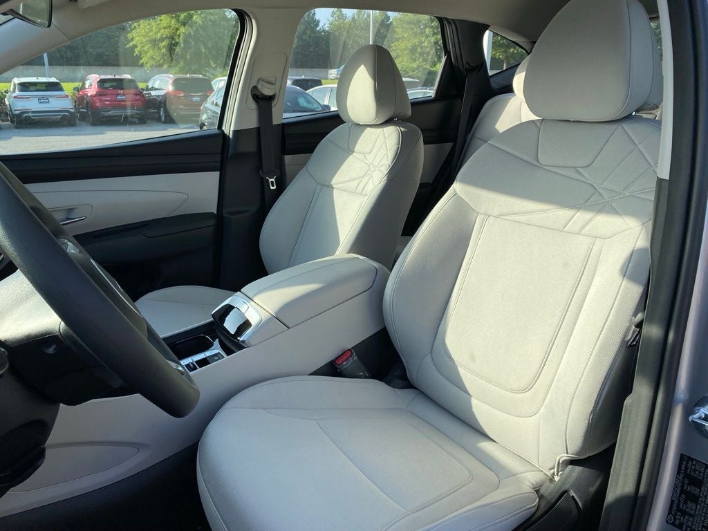 2026 Hyundai TUCSON SE FWD