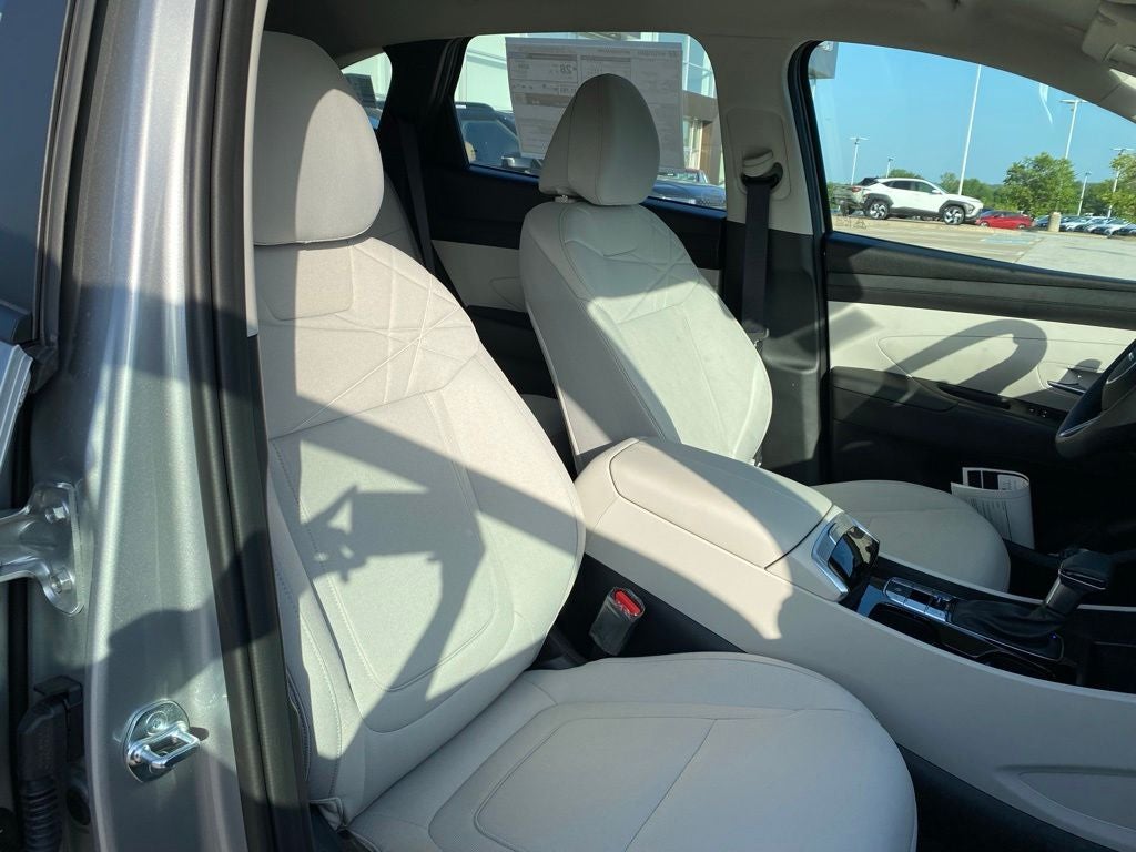2026 Hyundai TUCSON SE FWD