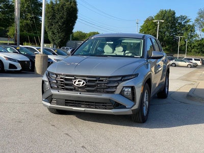 2026 Hyundai TUCSON SE FWD