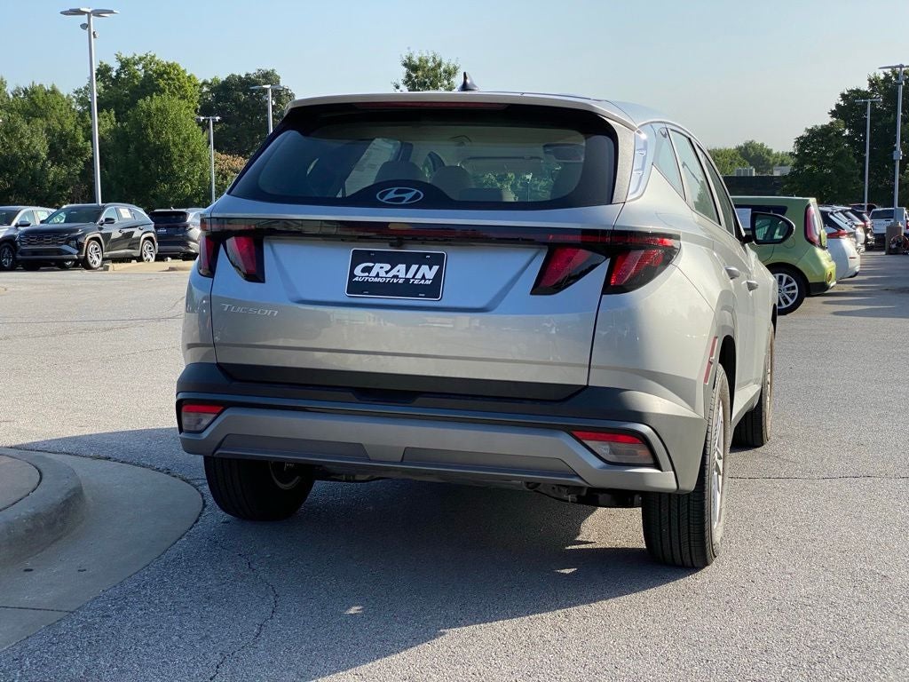 2026 Hyundai TUCSON SE FWD