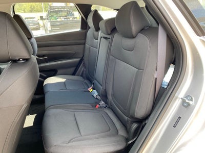 2026 Hyundai TUCSON SE FWD