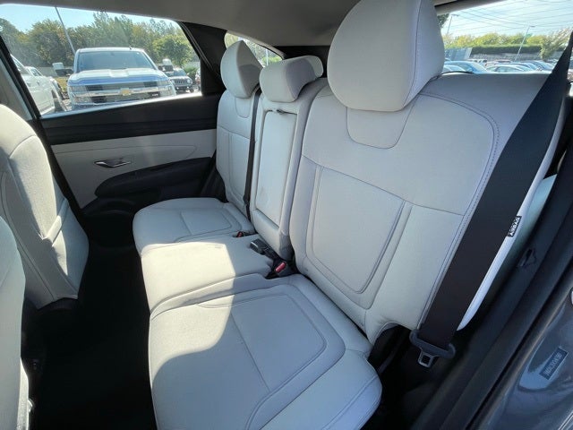 2025 Hyundai TUCSON SE AWD