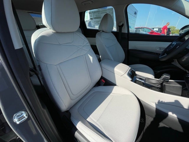 2025 Hyundai TUCSON SE AWD