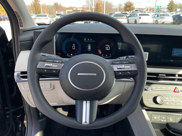 2025 Hyundai TUCSON SE AWD