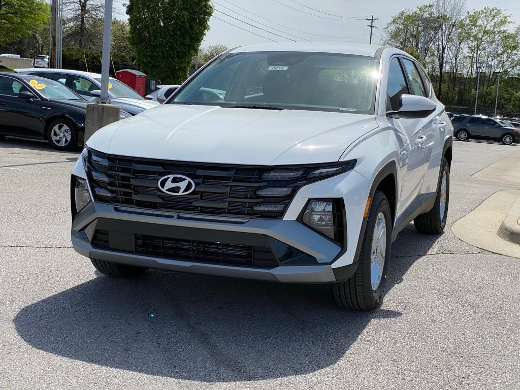 2026 Hyundai TUCSON SE AWD