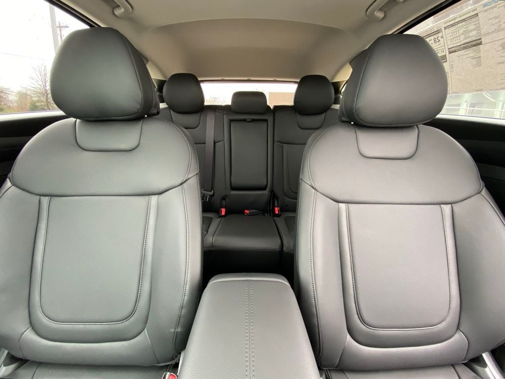 2026 Hyundai TUCSON SEL Premium FWD