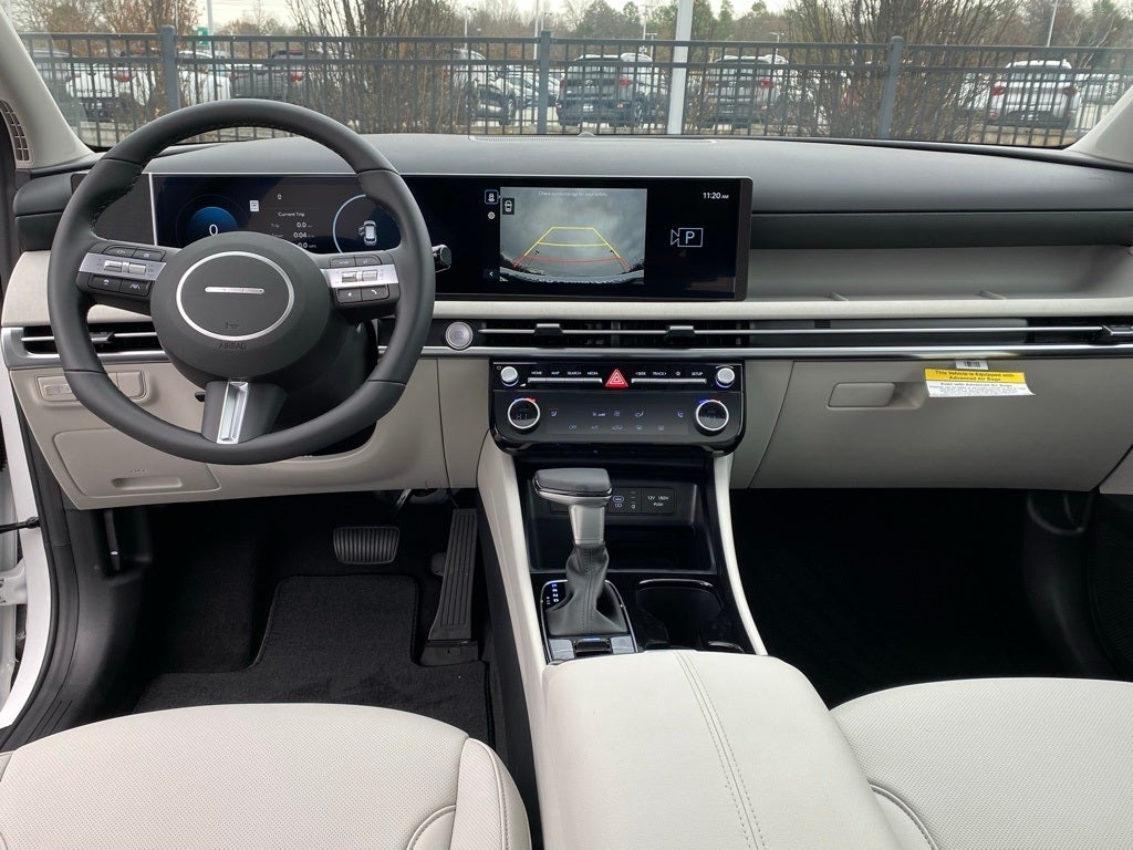 2026 Hyundai TUCSON SEL Premium FWD