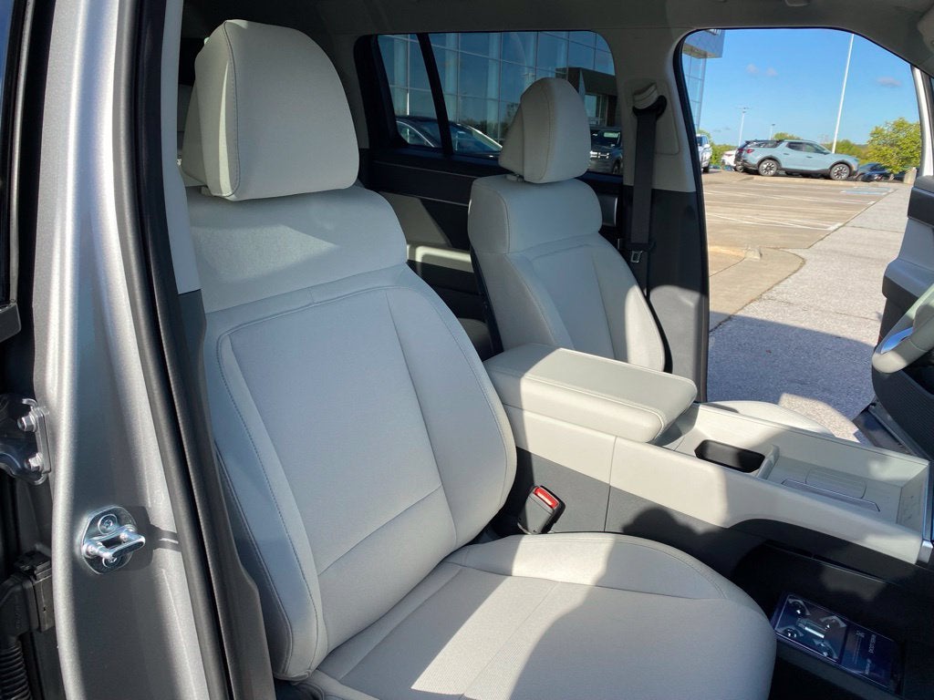 2027 Hyundai SANTA FE SE AWD
