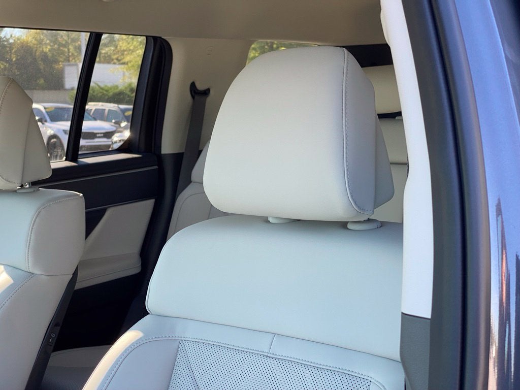 2027 Hyundai SANTA FE SEL FWD