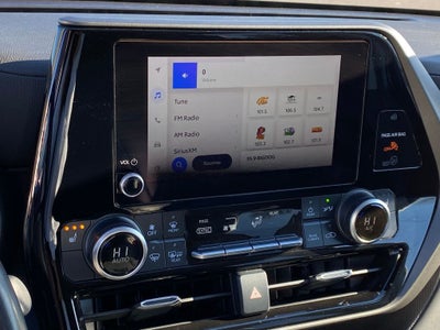 2024 Toyota Highlander LE ALL WHEEL DRIVE