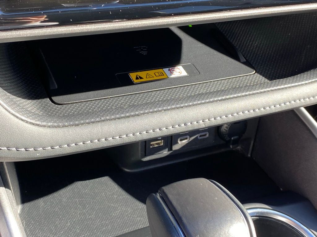 2024 Toyota Highlander LE ALL WHEEL DRIVE