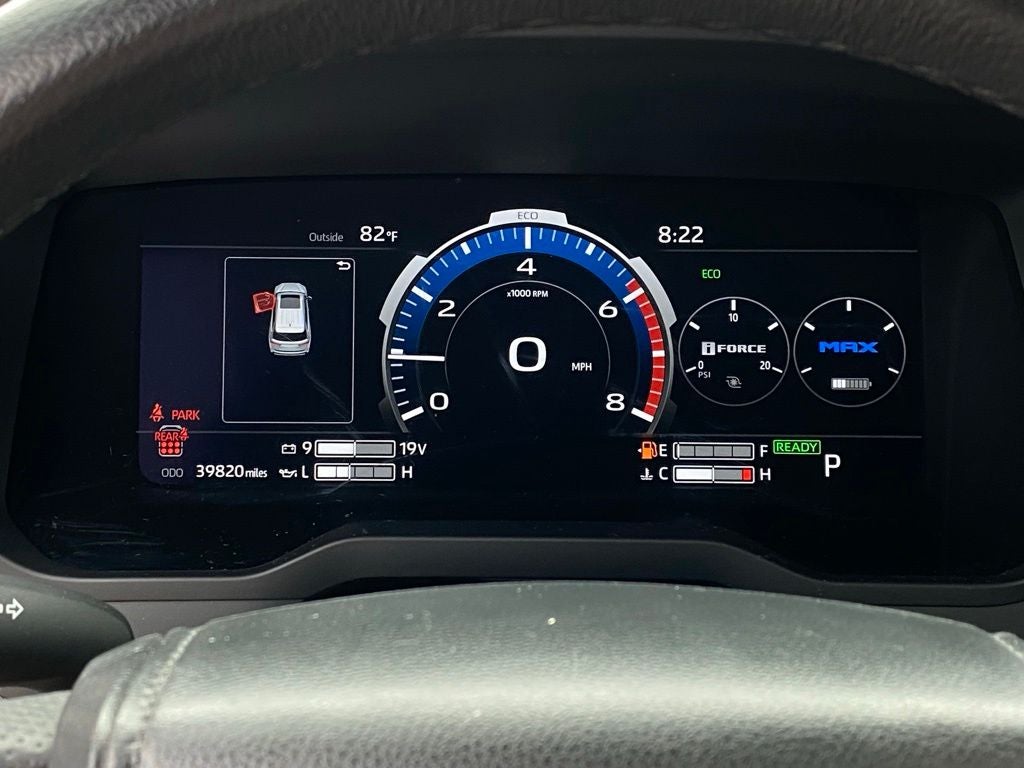 2025 Toyota Sequoia SR5