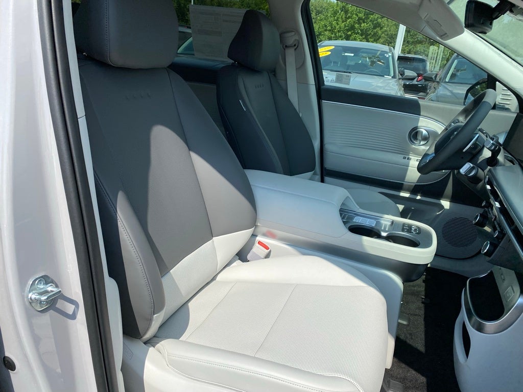 2026 Hyundai IONIQ 9 SEL