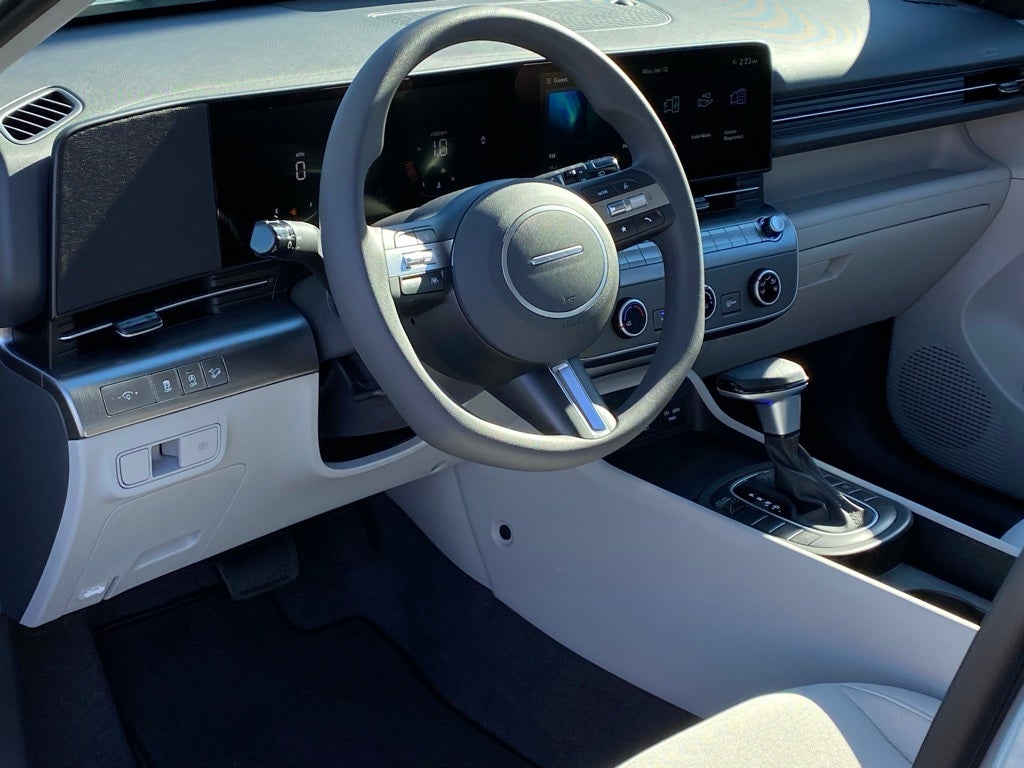 2026 Hyundai KONA SE FWD