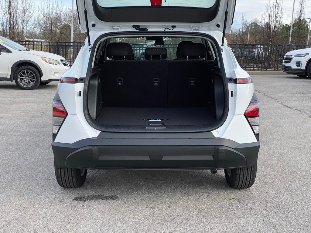 2026 Hyundai KONA SE FWD