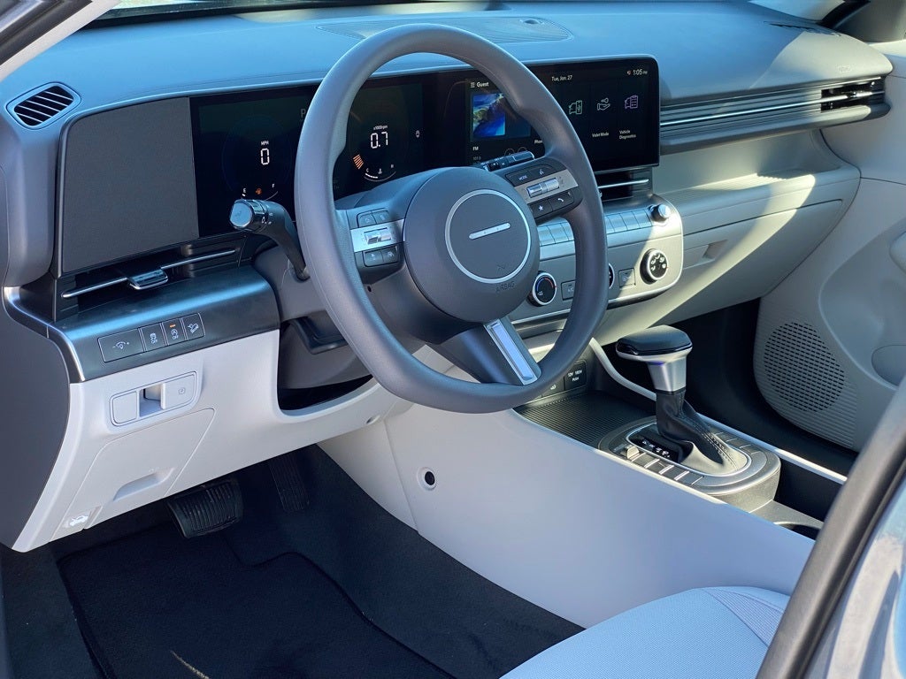 2026 Hyundai KONA SE FWD