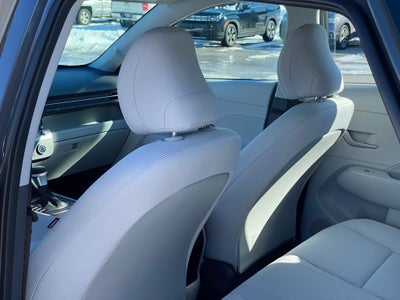 2026 Hyundai KONA SE FWD