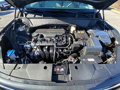 2026 Hyundai KONA SE FWD