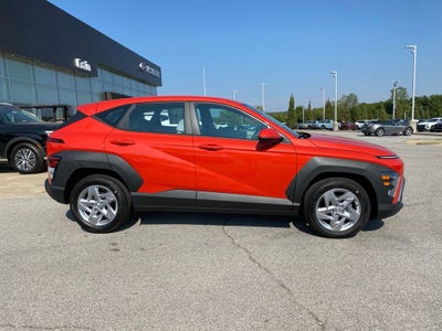 2027 Hyundai KONA SE FWD