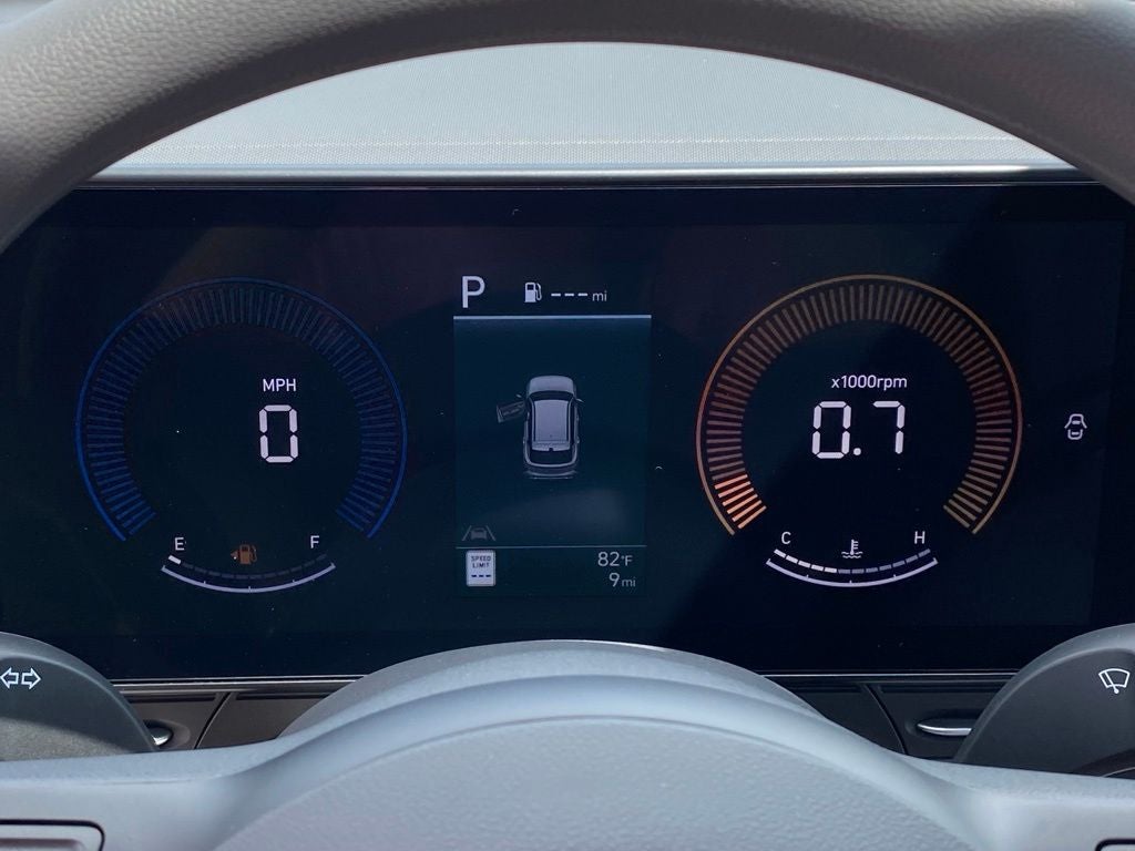 2027 Hyundai KONA SE FWD