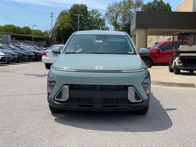 2027 Hyundai KONA SE FWD