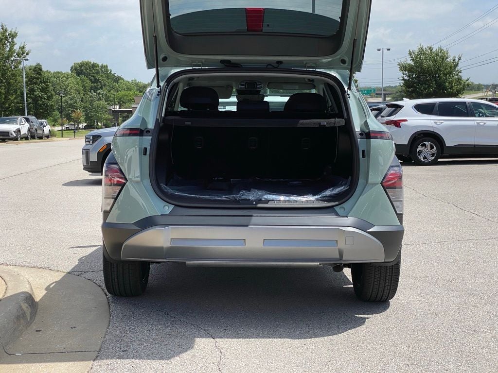 2026 Hyundai KONA SEL Premium FWD