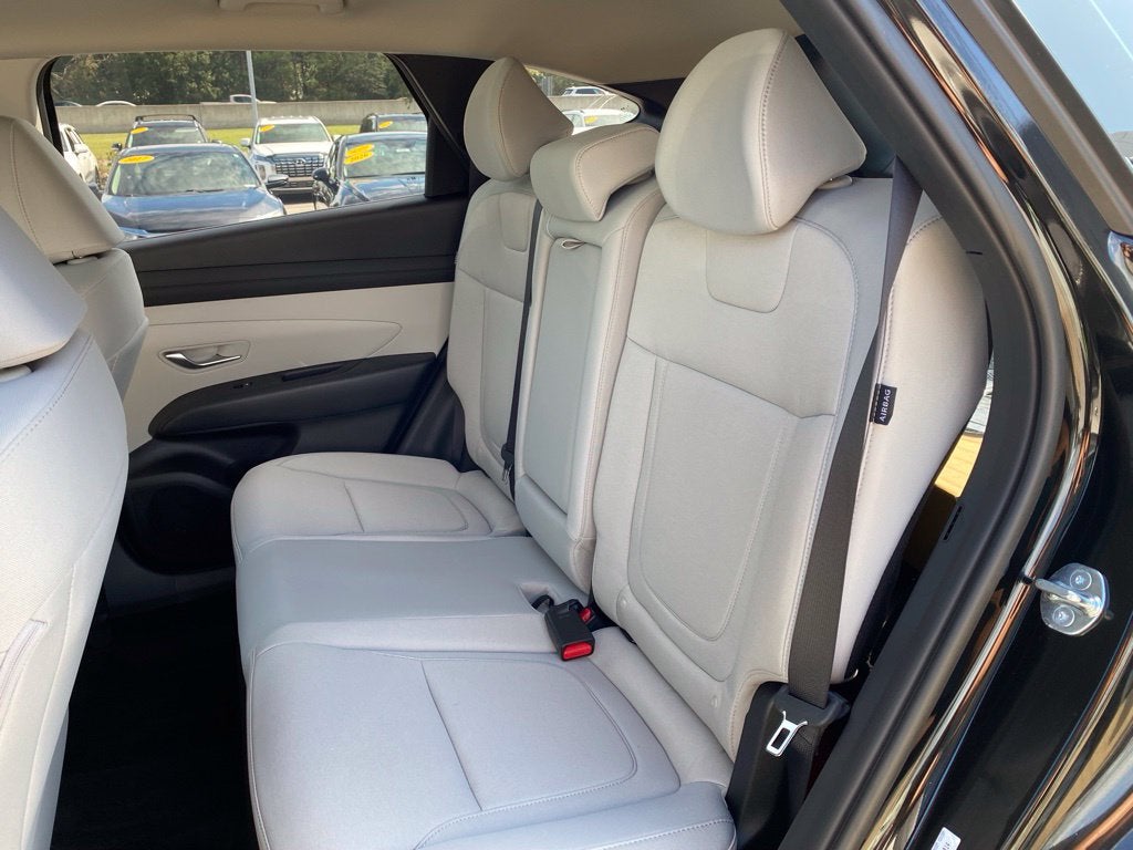 2026 Hyundai TUCSON HYBRID SE