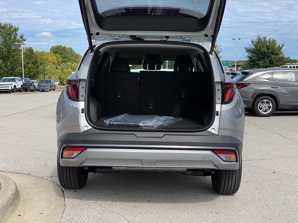 2026 Hyundai TUCSON HYBRID SEL FWD