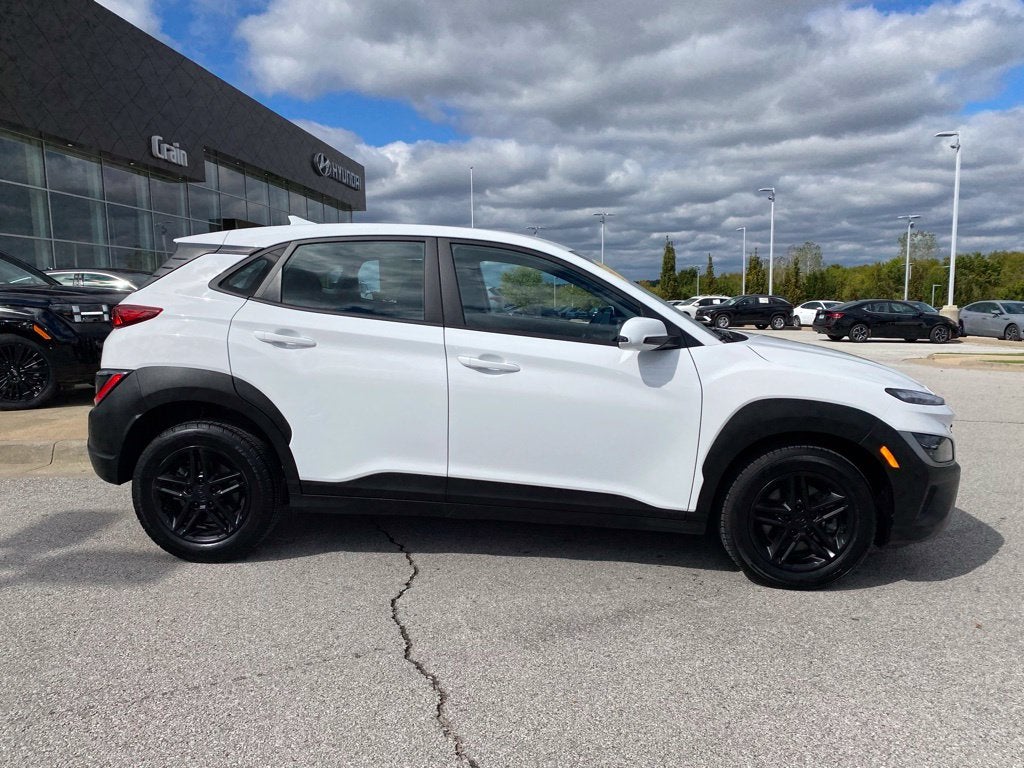 2023 Hyundai KONA SE