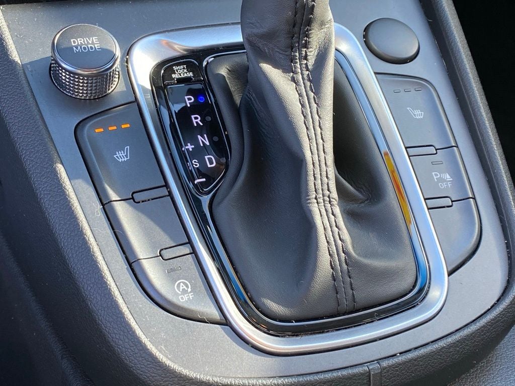 2022 Hyundai KONA Limited