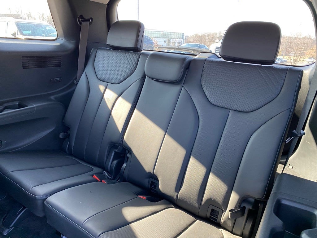 2025 Hyundai PALISADE XRT Black Out Package