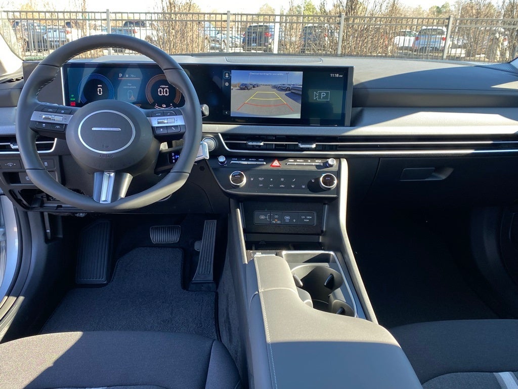 2026 Hyundai SONATA HYBRID SEL