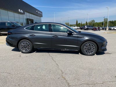 2026 Hyundai SONATA HYBRID SEL