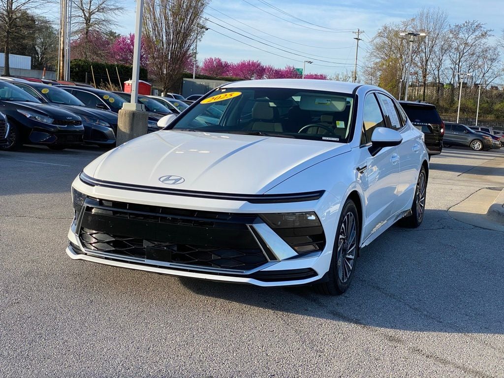 2025 Hyundai SONATA HYBRID SEL