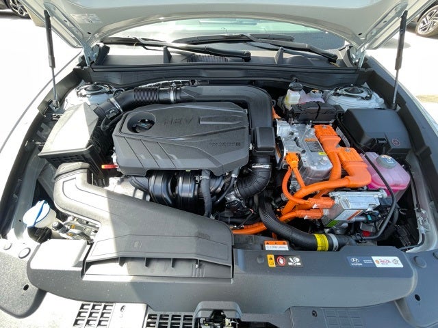 2025 Hyundai SONATA HYBRID SEL