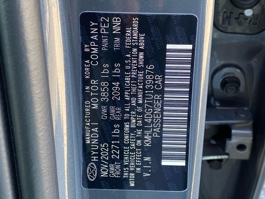 2026 Hyundai ELANTRA SE