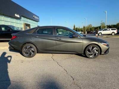 2026 Hyundai ELANTRA Limited