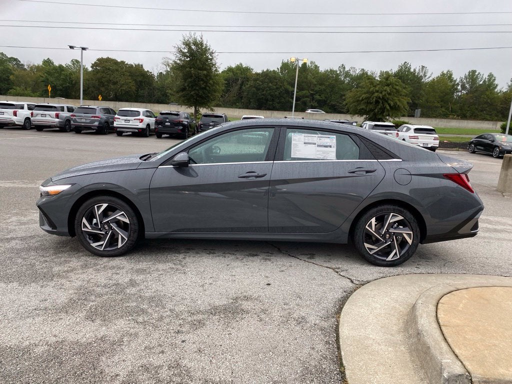 2026 Hyundai ELANTRA Limited