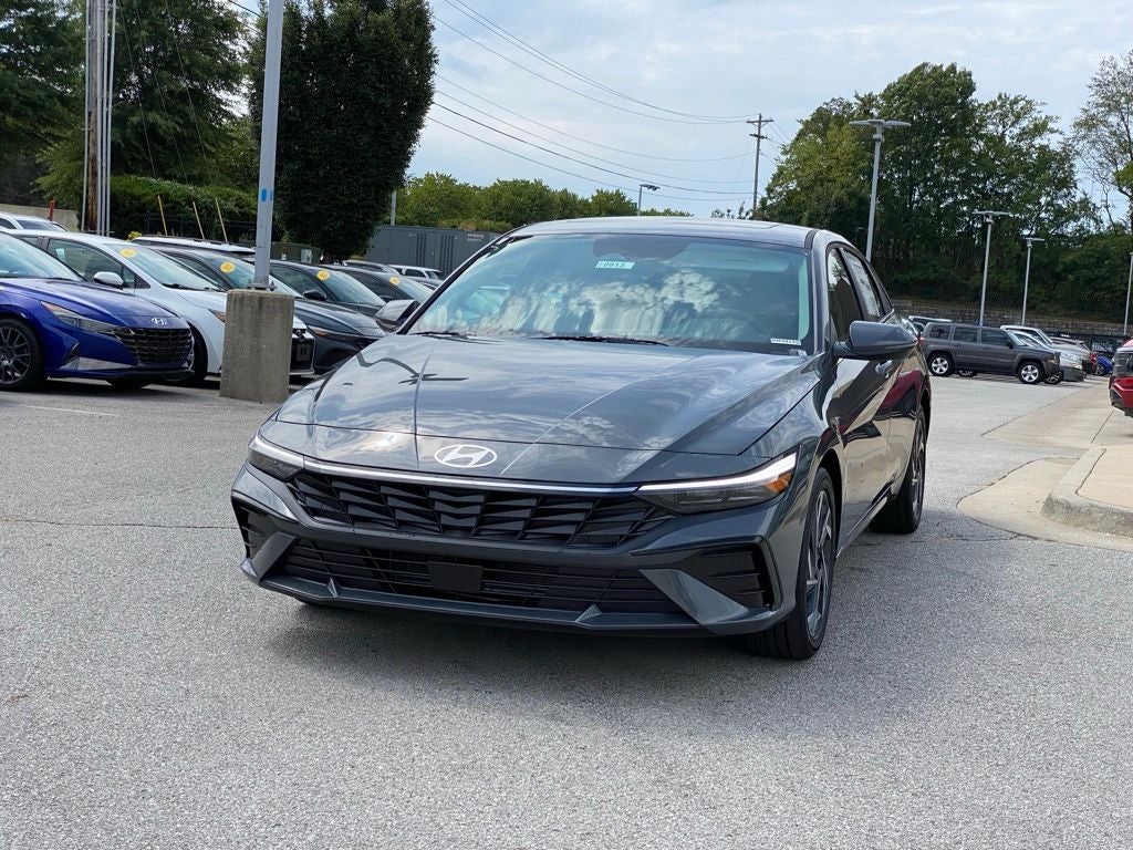2026 Hyundai ELANTRA Limited