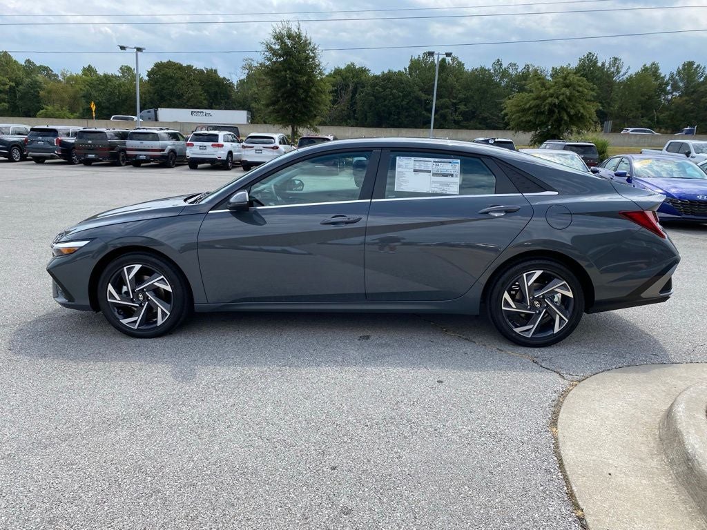 2026 Hyundai ELANTRA Limited